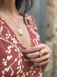 Collier Pendentif Signé DOLCE VITA - Résine Et Métal Doré - Excellent état - Occasion